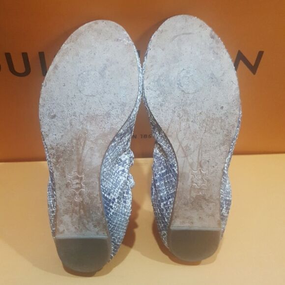 CYNTHIA VINCENT Snake Print Flats - Size 6 1/2 - Picture 5 of 5
